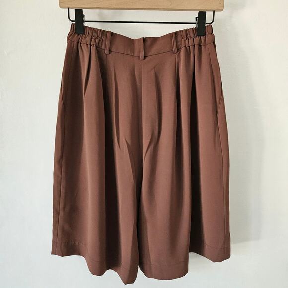 NEW Simple Retro Daiki Chiffon Straight Shorts M Brown Knee Lengths NWT - Picture 8 of 8